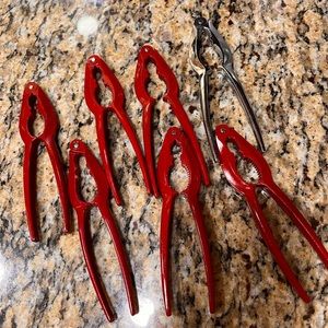 7 Pair Crab/Lobster Crackers